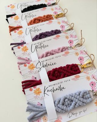 Střípky posledních dní nejen z klíčenkového maratonu 😁 Za posledních pár dní jsem pro vás vyrobila už 54 klíčenek jako...