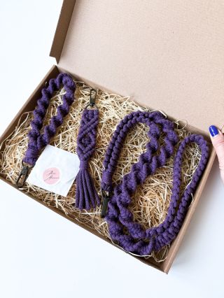 Vymyslela jsem pro vás perfektní tip na vánoční dárek 🎄 ✨DÁRKOVÁ SADA✨ obsahuje popruh na telefon, klíčenku na zápěstí,...